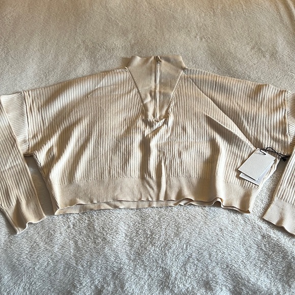 🆕 NWT Brunette the Label boxy knit ribbed crop half zip sweater size M/L - Picture 2 of 5